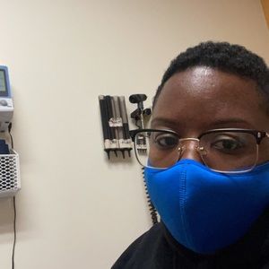 Meet your Posher, Traci